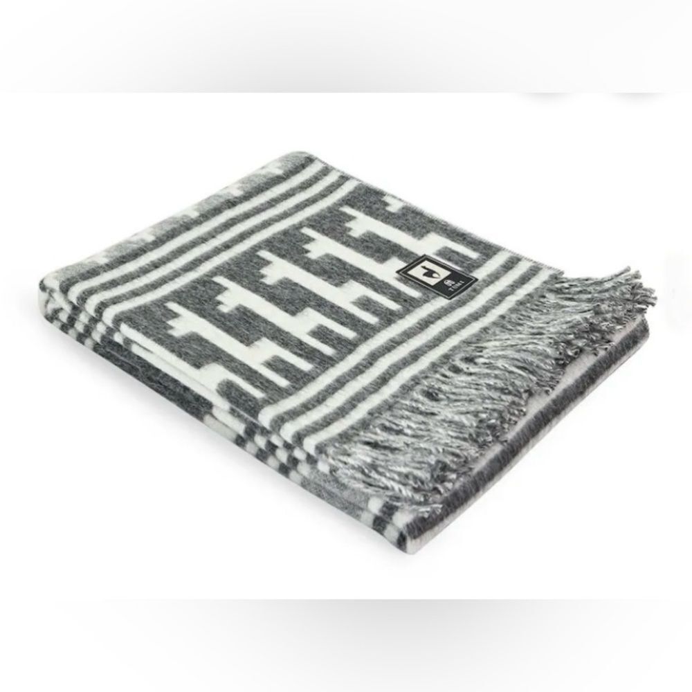 Alpaca Threads alpaca/wool throw blanket, 53x71 inch